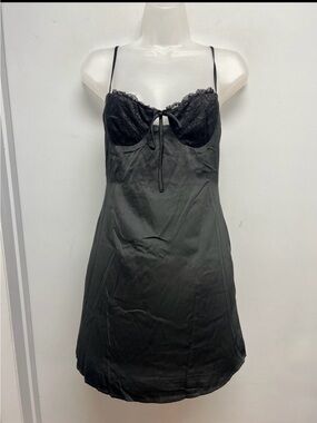 Princess Polly Glitterberry Black Satin Lace Mini Dress NWT US 4 AU 8